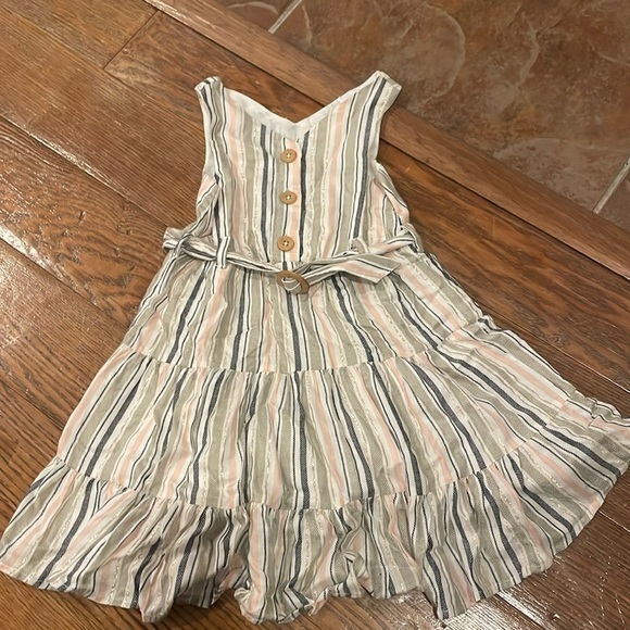 EUC Rare Editions Stripe Sleeveless Belted Dress, White and Grey Combo size 5 - Picture 3 of 9